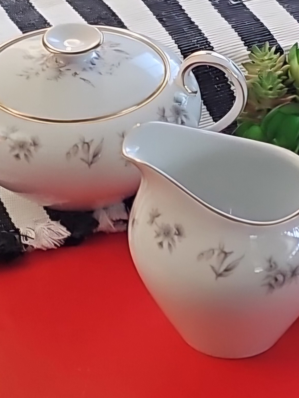 Vintage Meito Japan Porcelain Creamer and Sugar Bowl Set in "Shadow Rose"